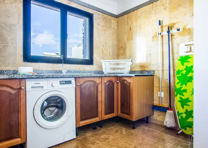 Qura * 普拉亚布兰卡